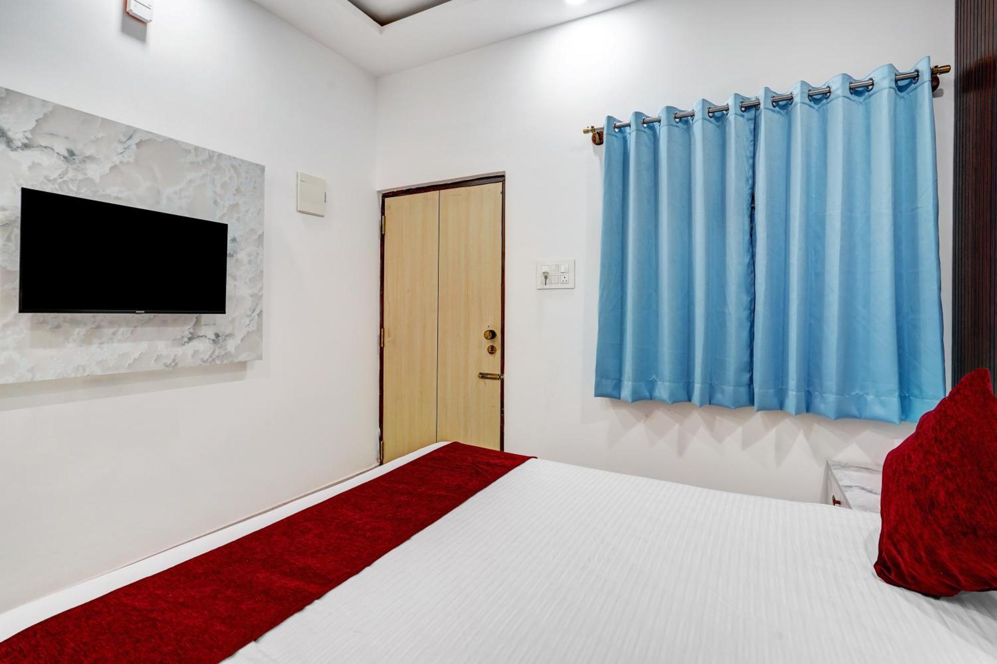 Hotel Sky Blue And Suites บังกาลอร์ ภายนอก รูปภาพ